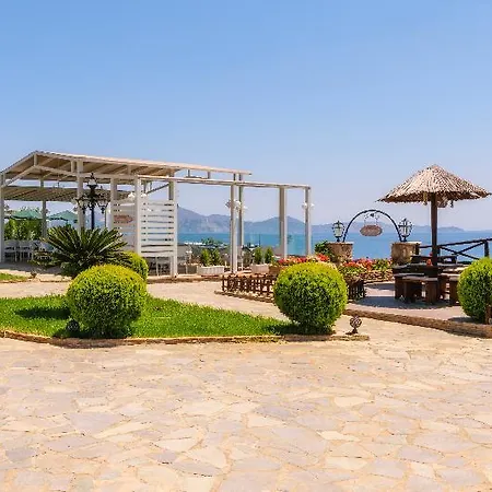 Ξενοδοχείο Harmony 4*